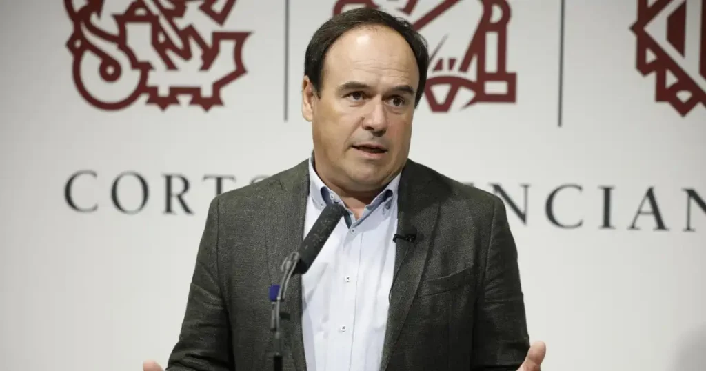 Candidatura de Pérez Llorca: Claves de la Investidura en la Generalitat Valenciana
