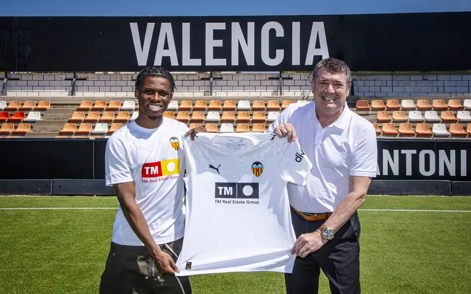El Regreso Esperado de Largie Ramazani: Un Análisis de su Recuperación y el Impacto en el Valencia CF