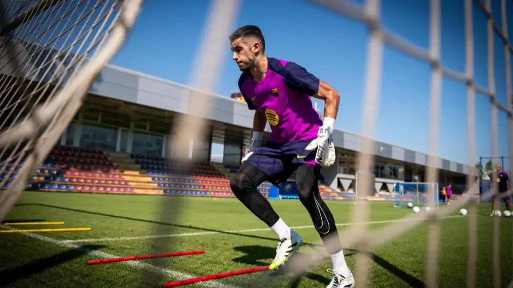 El Regreso Triunfal de Joan Garcia: Un Pilar en la Portería del Barça