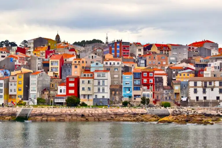 Explorando España: Siete Destinos Ideales para Viajar con Niños