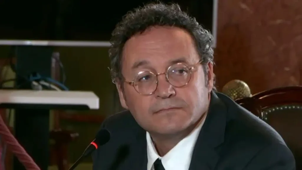 La Crisis de la Justicia en España: Un Análisis de la Dimisión del Fiscal General y sus Implicaciones Políticas