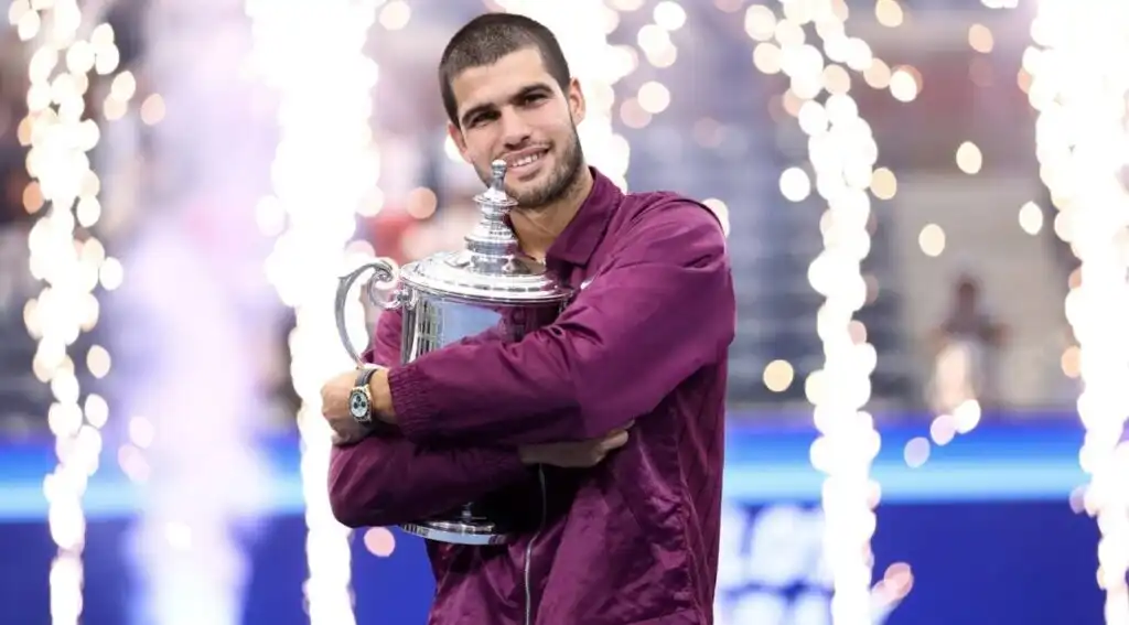 La Incertidumbre de Alcaraz: ¿Podrá Competir en la Copa Davis?