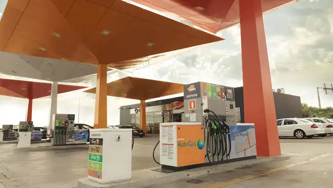 Repsol y la CNMC: Un Conflicto por Descuentos en Combustibles
